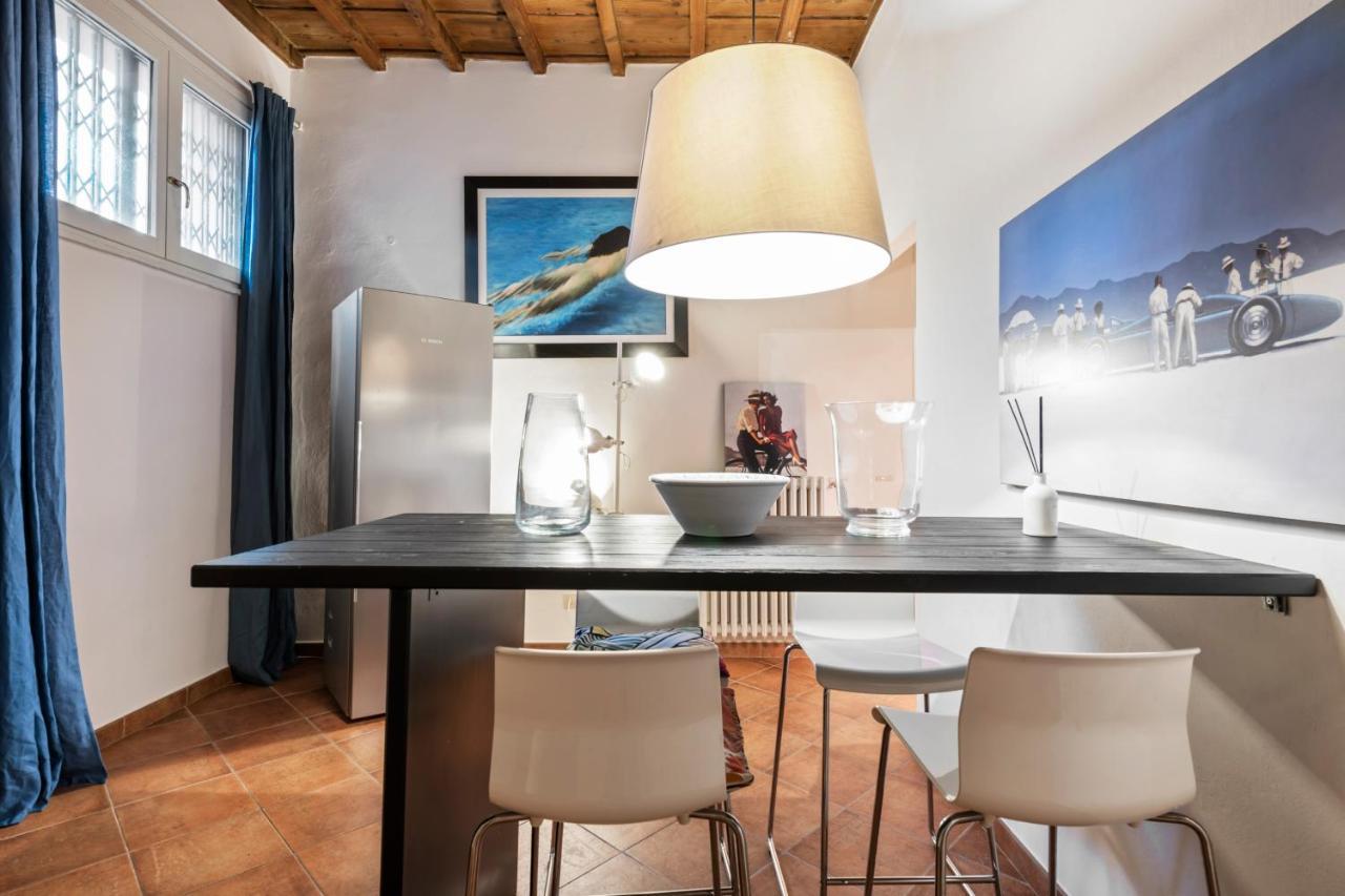 Palazzo Pitti & Boboli Comfortable Apartment Флоренция Экстерьер фото