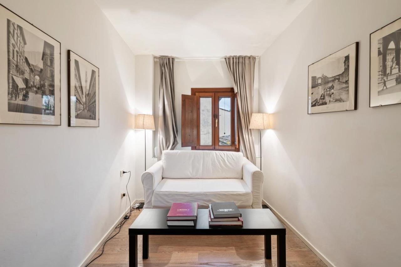 Palazzo Pitti & Boboli Comfortable Apartment Флоренция Экстерьер фото